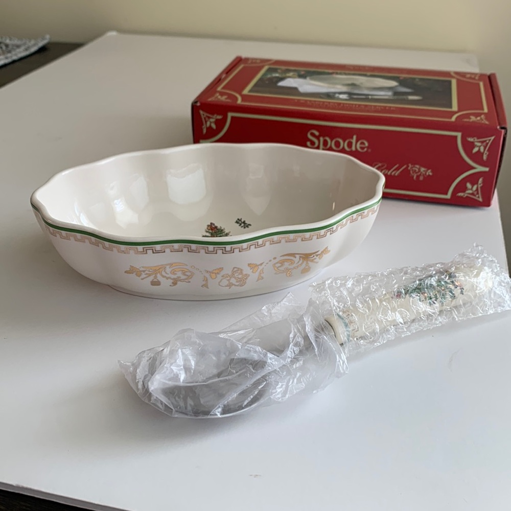 Spode Christmas Tree Gold Cranberry Dish & Server